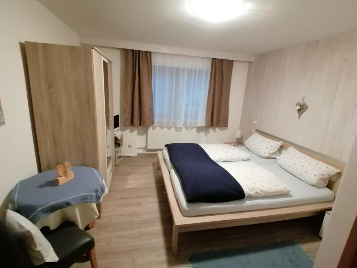 Gaestehaus Poeppl Unterwössen Esterno foto
