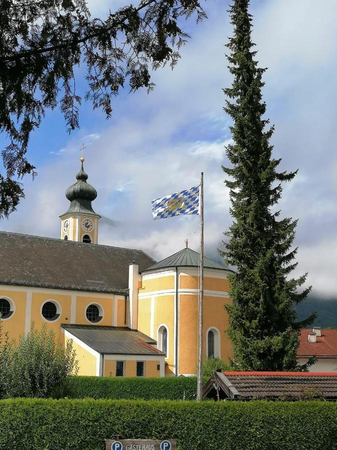 Gaestehaus Poeppl Unterwössen Esterno foto