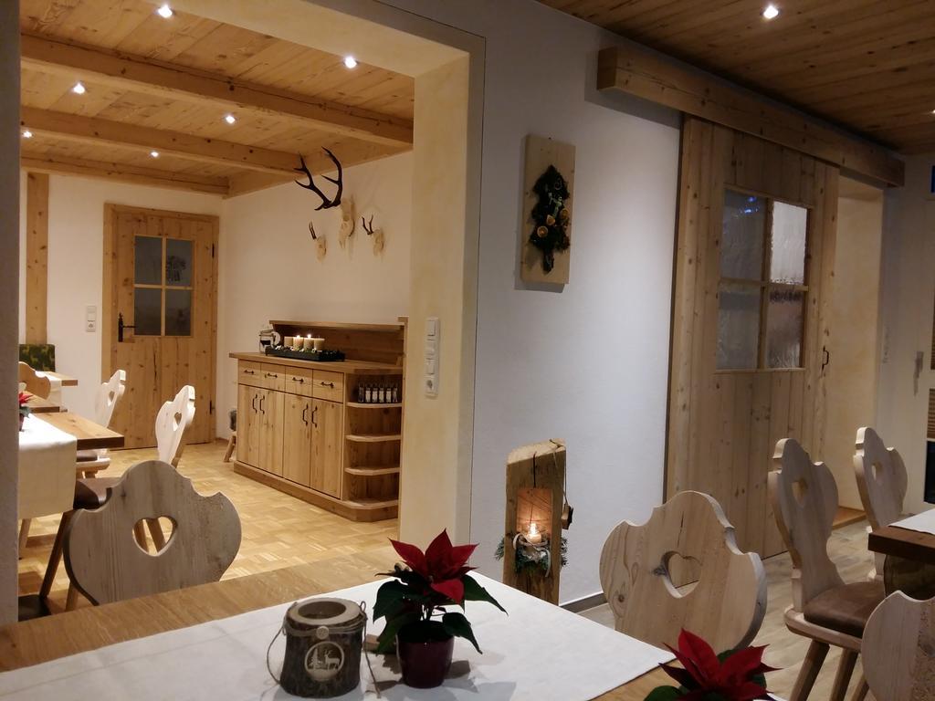 Gaestehaus Poeppl Unterwössen Esterno foto