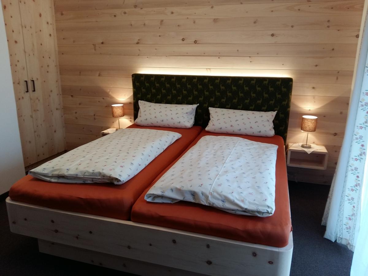 Gaestehaus Poeppl Unterwössen Esterno foto